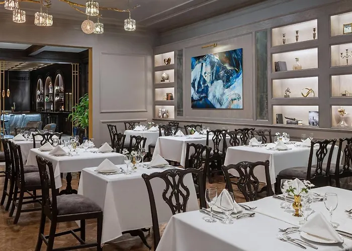 The Drake Oak Brook, Autograph Collection Hotel Oak Brook