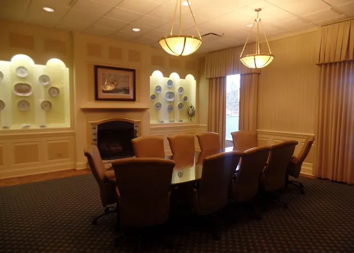 The Drake Oak Brook, Autograph Collection Hotel Oak Brook