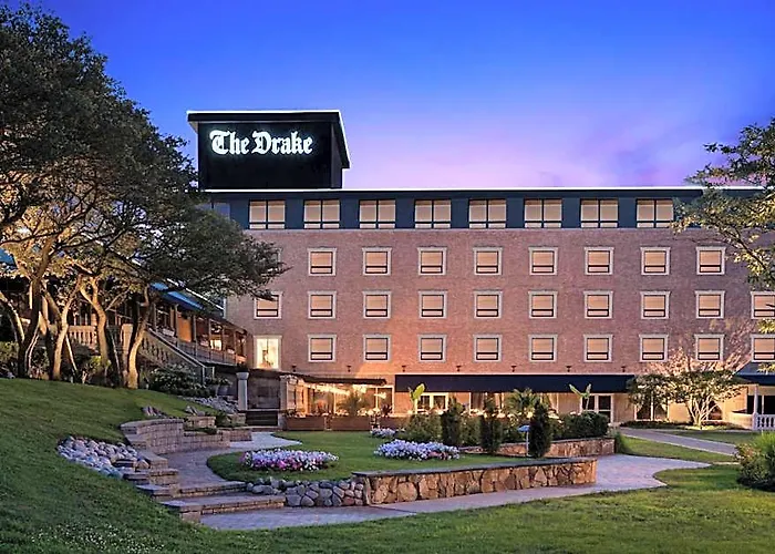 The Drake Oak Brook, Autograph Collection Hotel